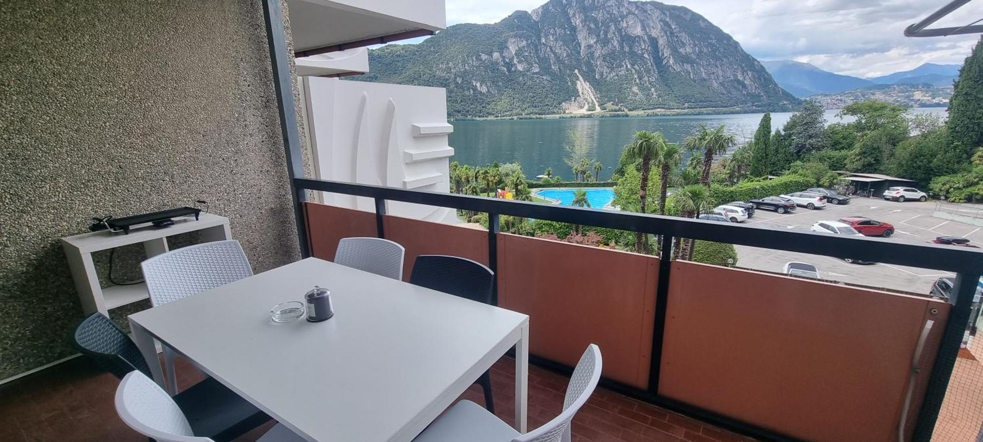 Relax-Lugano Lake Bissone Rom bilde